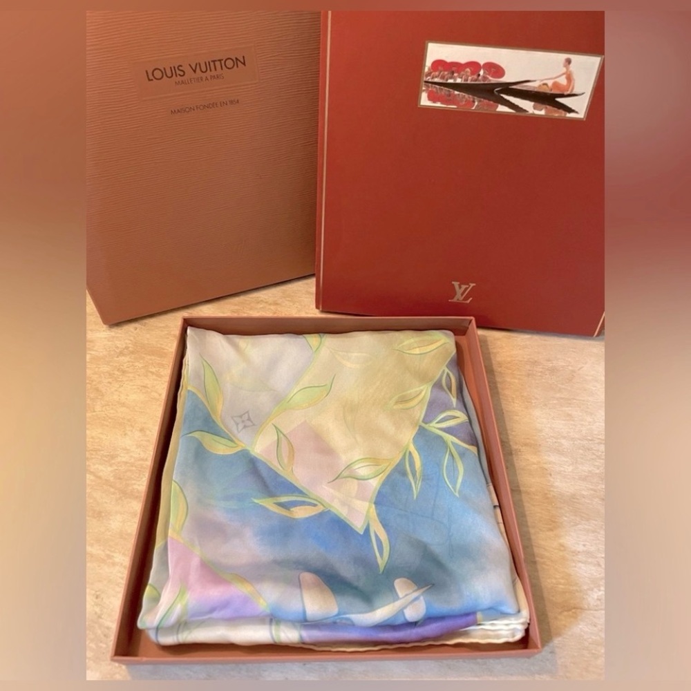 Louis Vuitton Fuellies de Avion 100% Silk Scarf full set limited edition